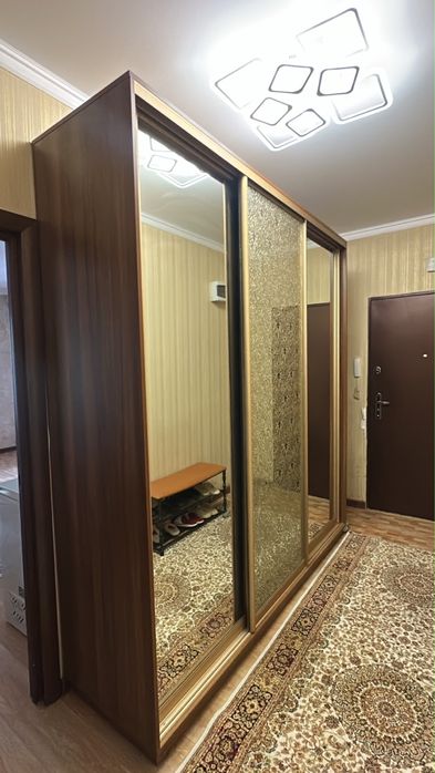 Продам купе шкаф