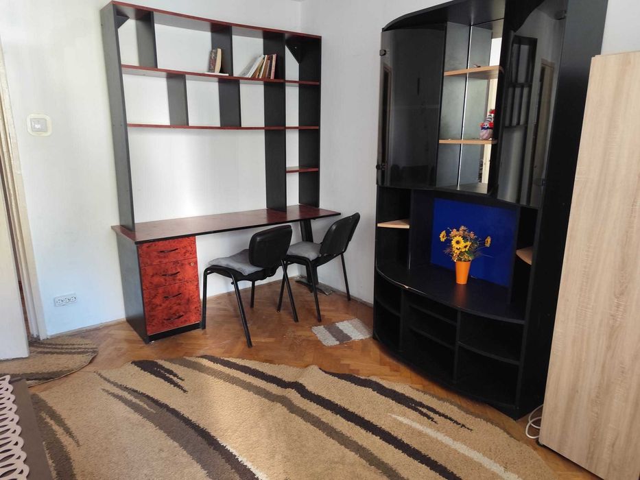 Inchiriez apartement 3 camere Targu Mures