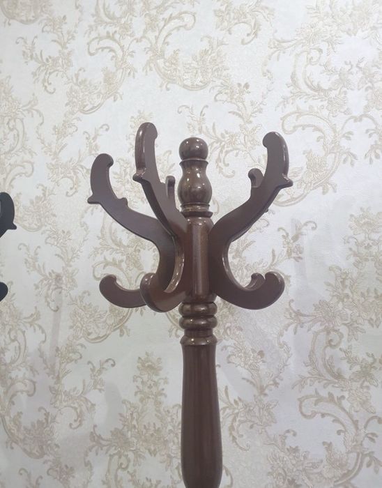 Вешалка. Напольная. Качественные