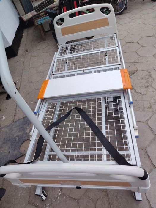 Продам инвалидную кравать всё работает идиально