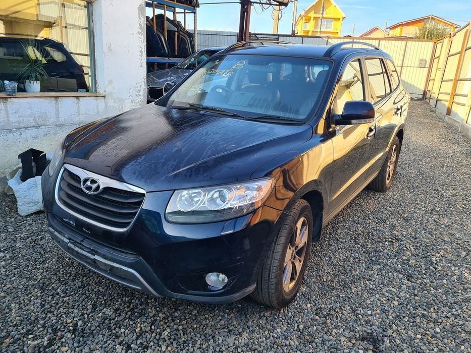 Dezmembrari dezmembrez  Hyundai Santa Fe 2 Facelift 2.2 Diesel 2010-2012