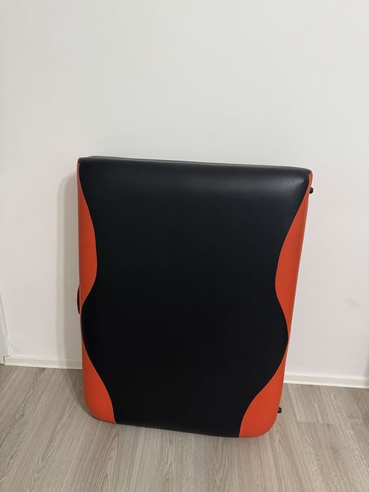 Pat cosmetica in stare foarte buna