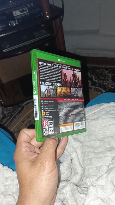 Диск RDR 2 Xbox one новый в отличном состоянии