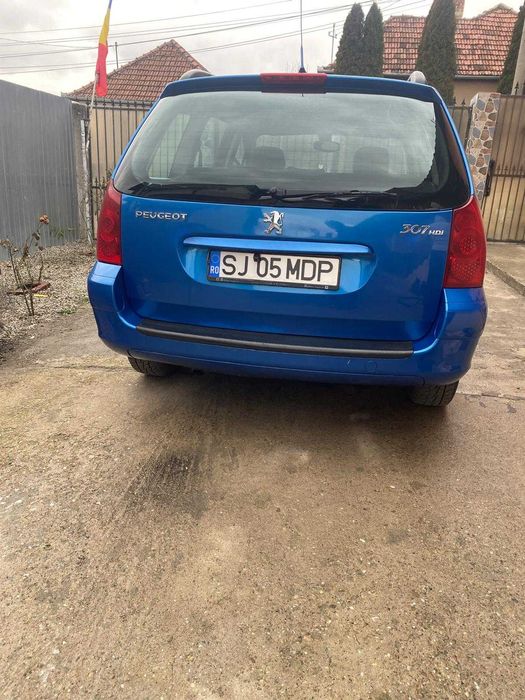 Vând Peugeot 307 1,6 HDI