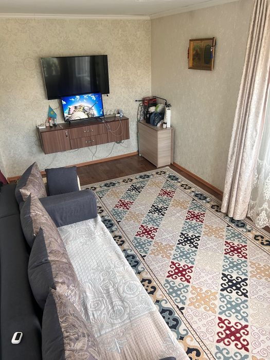 Продаю квартиру,