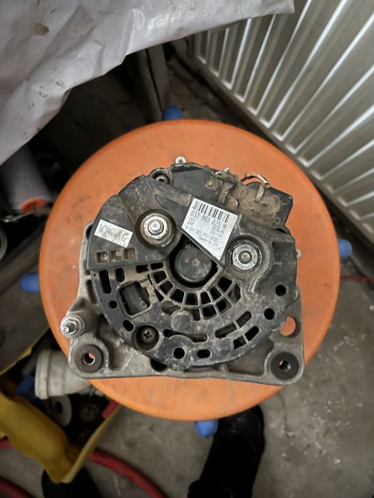 Генератор vag vw caddy 3