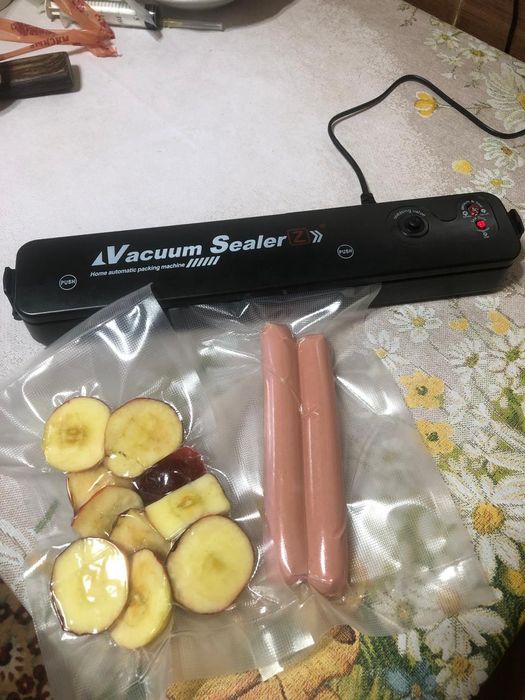 Вакуумный упаковщик