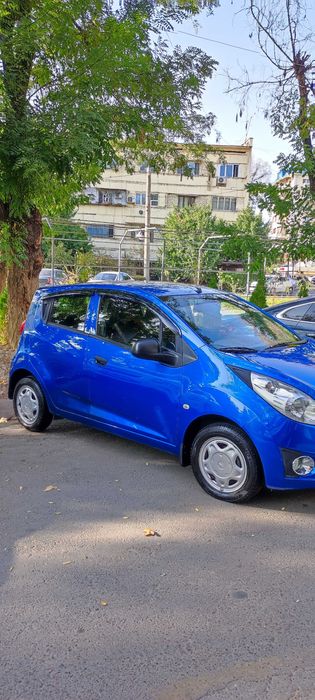 Продается автомобиль Спарк автомат