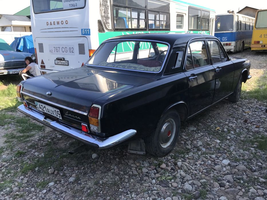 Волга ГАЗ 24 ретро авто СССР