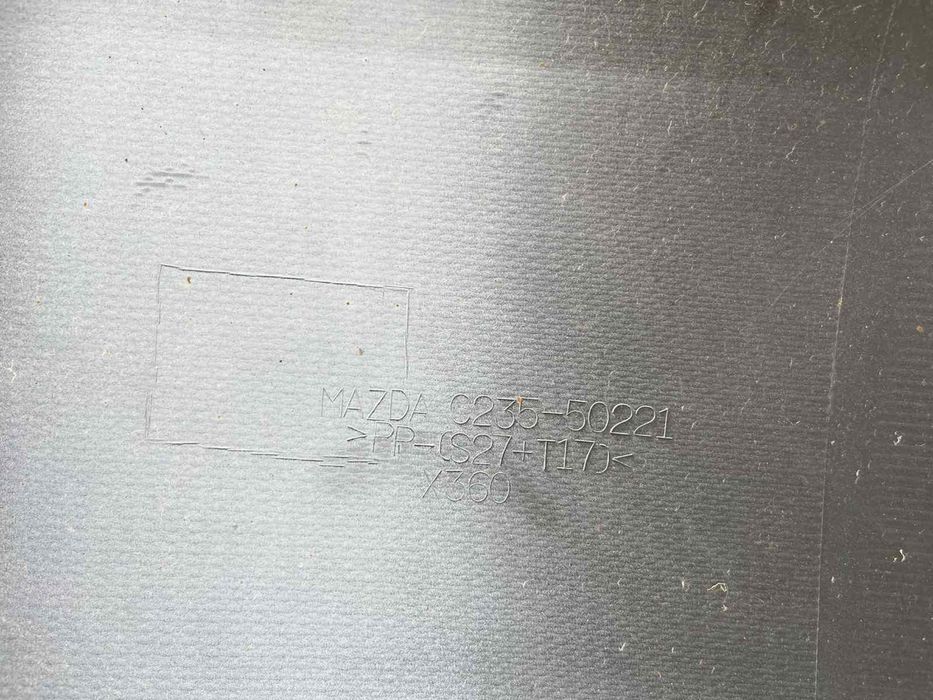 Задна броня за Мазда 5 C235-50221 mazda 5 c235-50221
