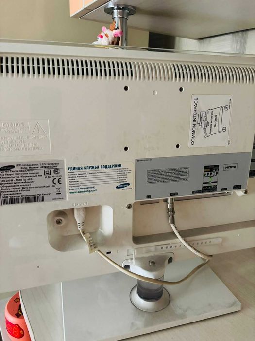 Продам телевизор Samsung б/у