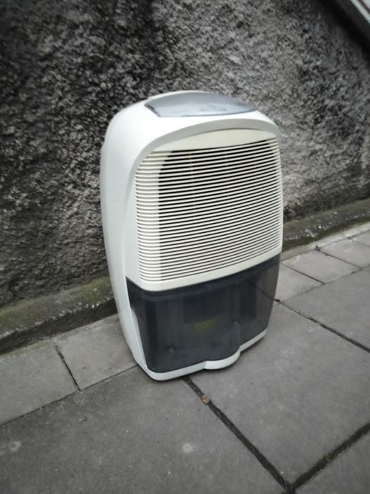Vând Dezumidificator