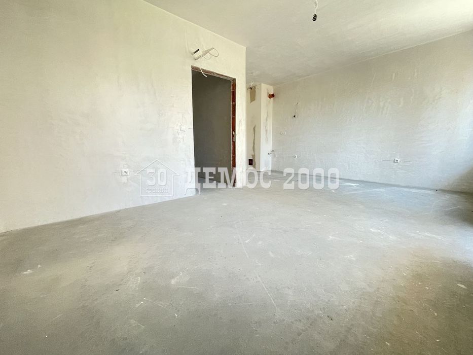 Продава се Двустаен апартамент в к.к. Св.Св. Константин и Елена - 68 кв.м за 1839 €/кв.м - Снимка #2