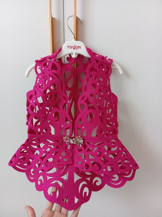 Ұлға, қызға кәжекей