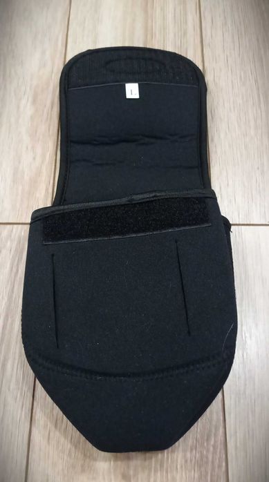 Калъф за макара Savage Gear Neoprene Reel Cover, L