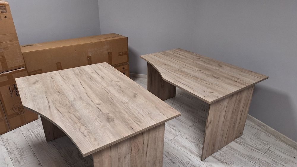 Разтегателно бюро с опция за 2 самостоятели бюра