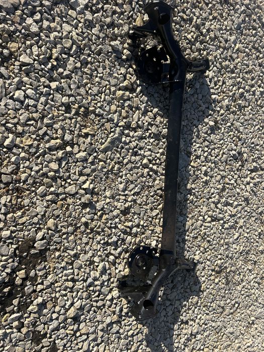 Заден мост за Toyota Yaris след 2011