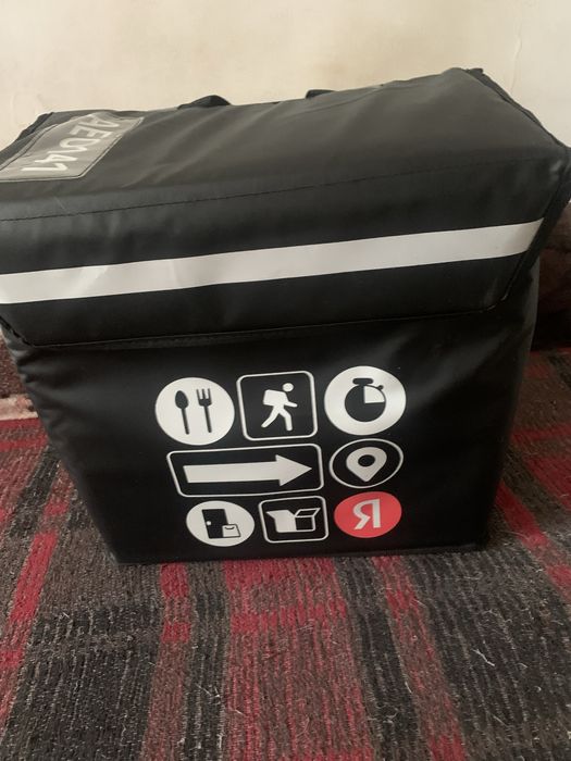 Термосумка яндекс черная