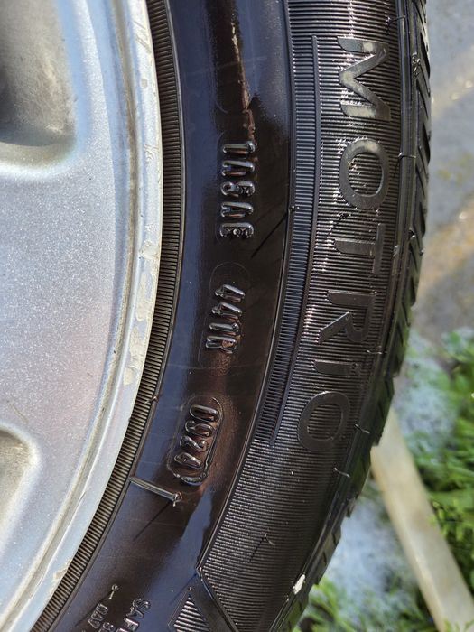 Vând 2 cauciucuri all season Dot 2024