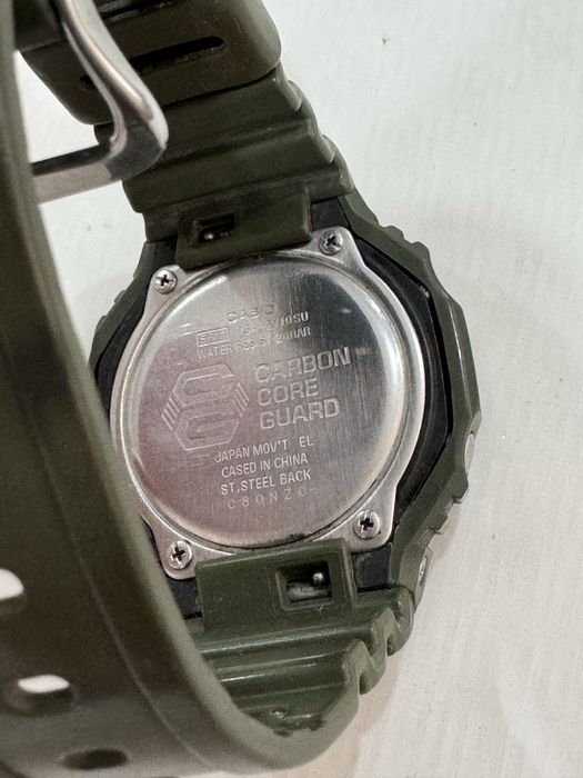 Часы Casio G-Shock GA-2110SU