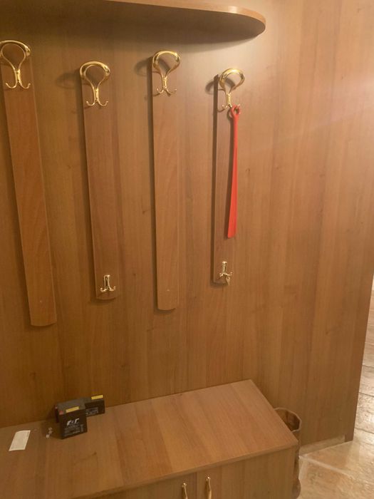 Портманто за коридор