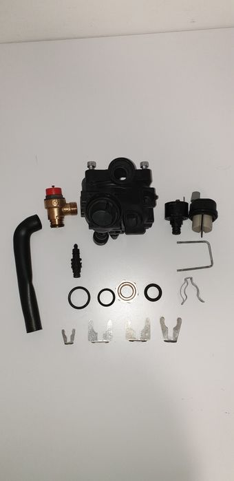 Corp pompa grup retur complect echipat centrala Ferroli pana in 2009