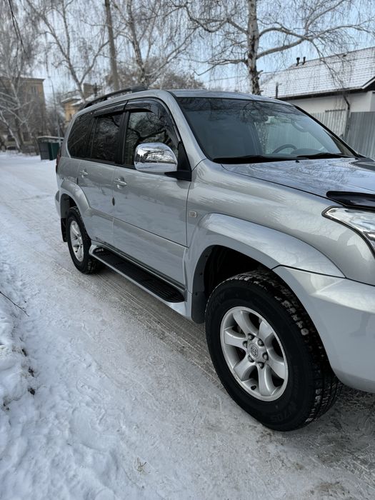 Тойота Прадо 120