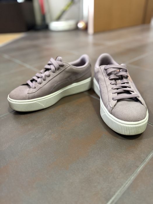 Велурени кецове Puma в лилаво