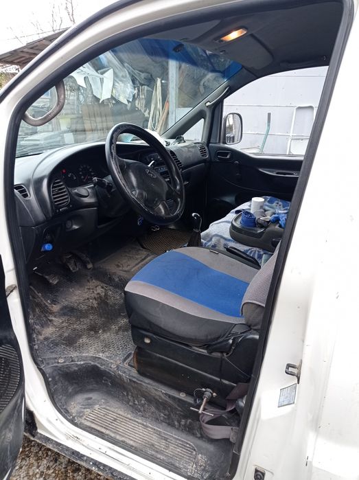 hyundai h1, basculă cu prelată. Toate actele valabile . Detalii la tel, o749   22 3737