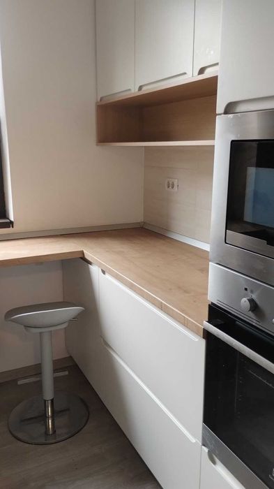 Ofer spre inchiriere apartament de 3 camere in Dobroiesti