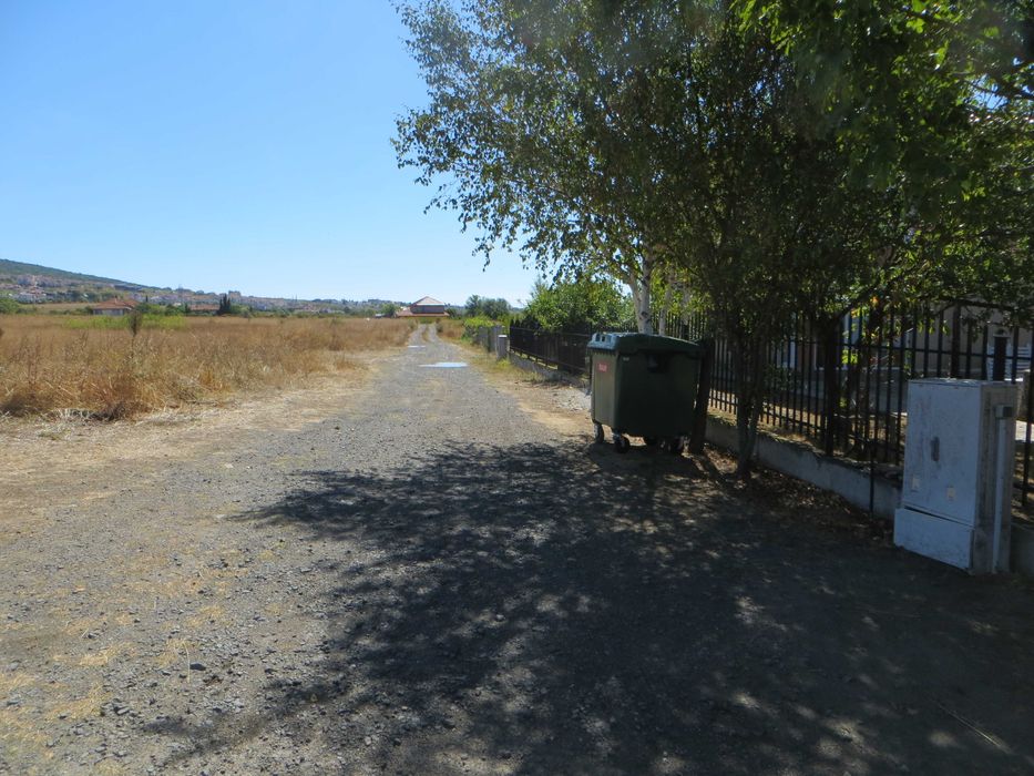 Продава се Парцел в с. Кошарица, Област Бургас - 2050 кв.м за 35 €/кв.м - Снимка #5