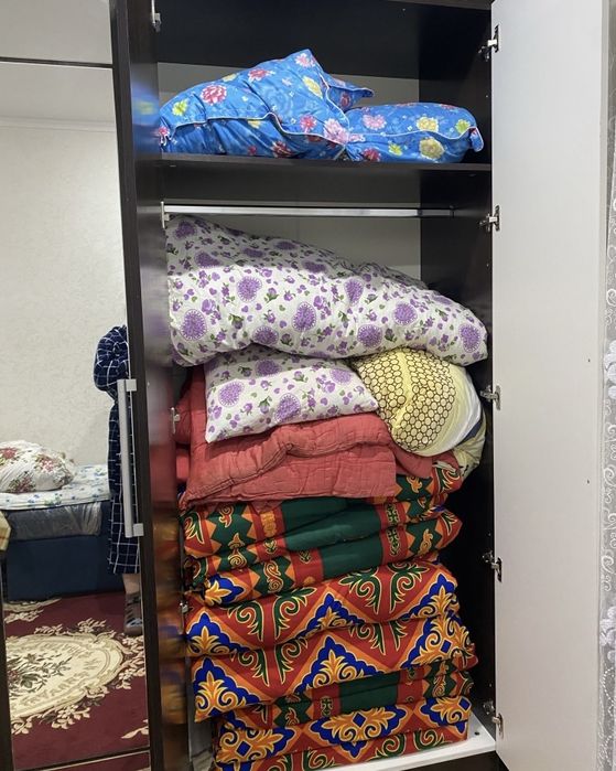 Продам вместительный шкаф