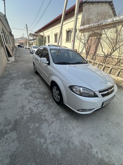 Lacetti Gentra 2022