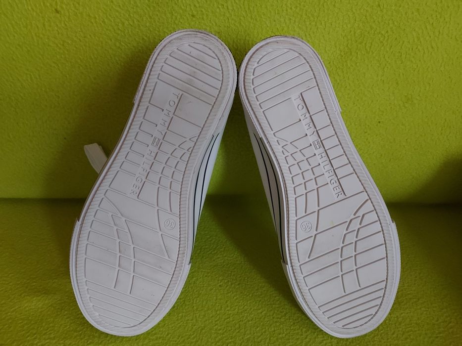 Tommy Hilfiger-36н-НОВО