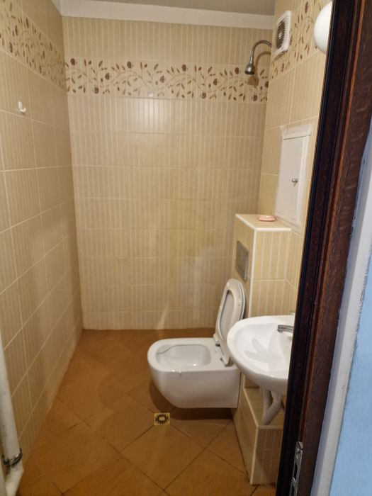 Дава се под наем Тристаен апартамент в София, Дианабад - 86 кв.м за 800 € - Снимка #3