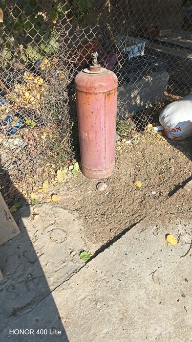Срочно продам газ балон пропан