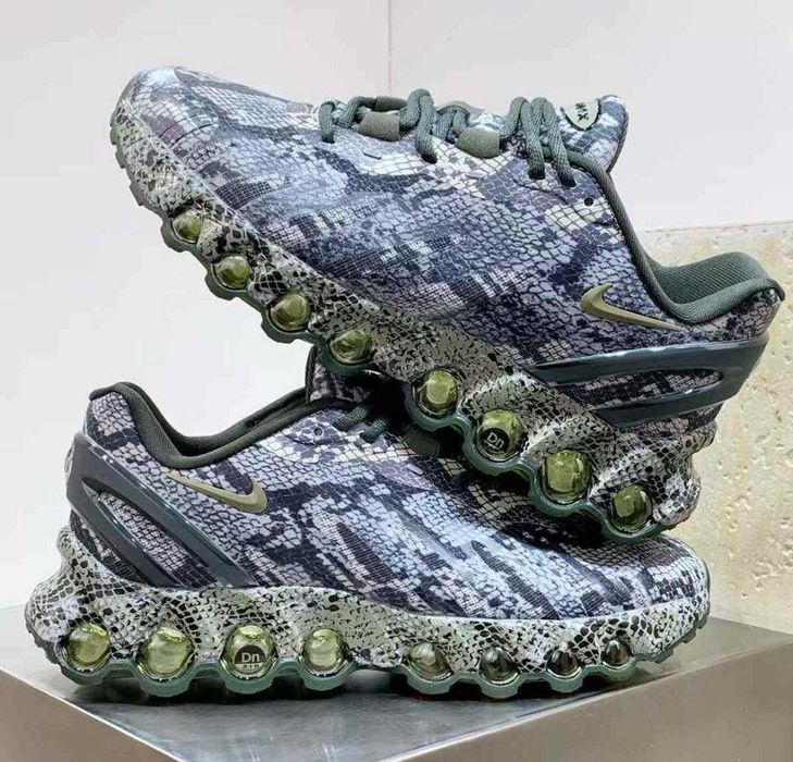 Нови мъжки маратонки Nike Air Max DN8 Snakeskin
