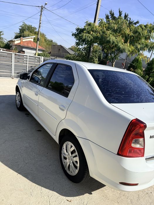 DACIA Logan 2012 — imagine 2