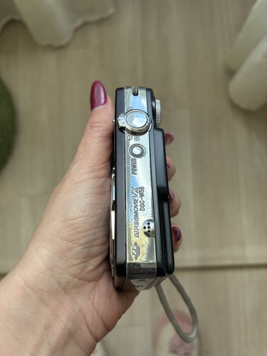 Aparat foto compact Sony Cyber-Shot dsc-w55