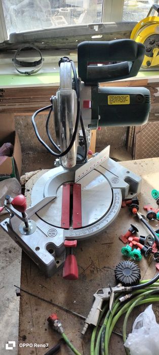 Пила торцовочная