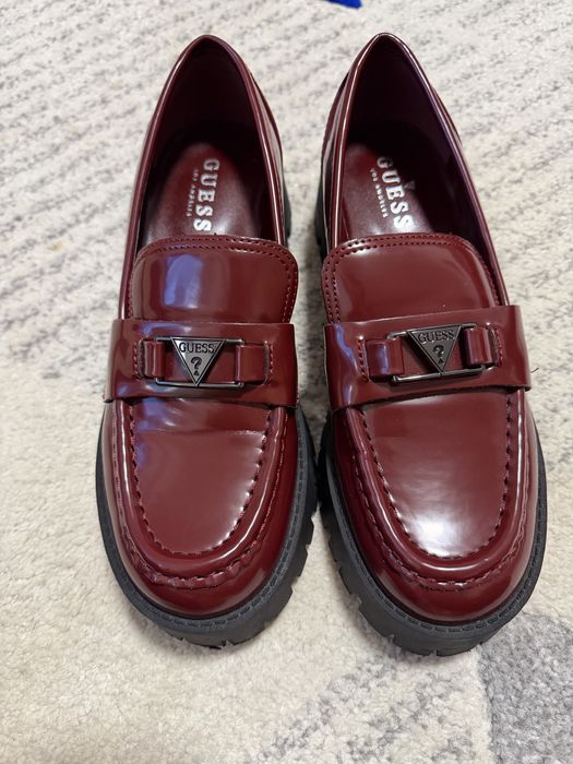 Mocasini GUESS roșu