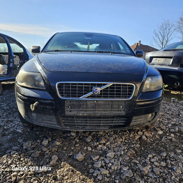 Volvo s40 2.0D На части