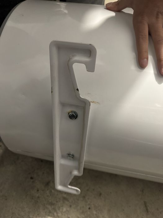 Продавам бойлер Eldom – отлично състояние