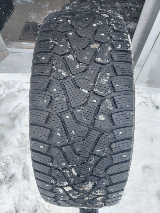 Зимние шины Pirelli lce Zero 265×65×17