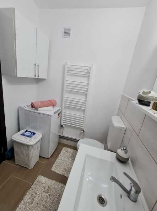 Дава се под наем Двустаен апартамент в Пловдив, Централна гара - 49 кв.м за 200 € - Снимка #4