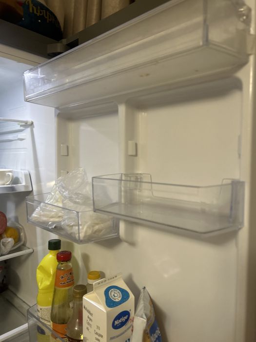 Продаю холодильник