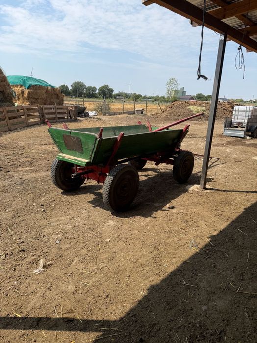 Vând Căruțe de unu sau de doi cai