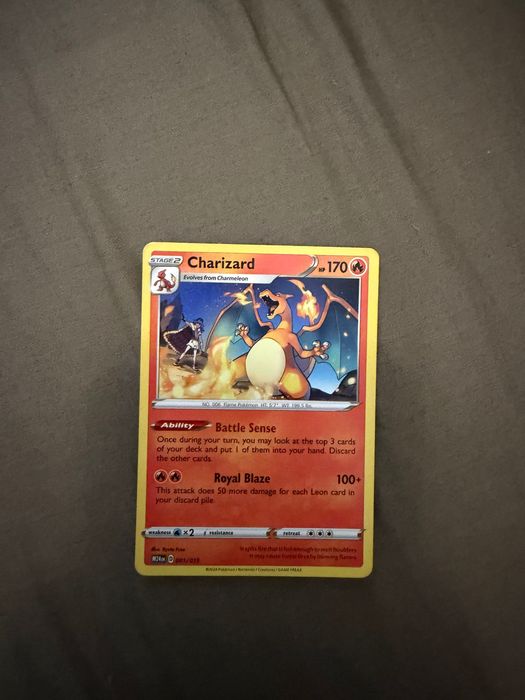 Card Pokemon Charizard