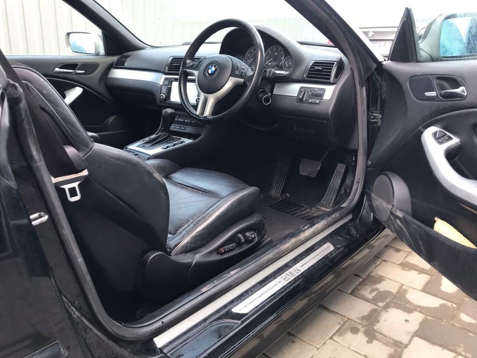 Dezmembrez BMW 330ci ,Recaro incalzit,HK,Navi,xenon,motor 3.0i 231cp