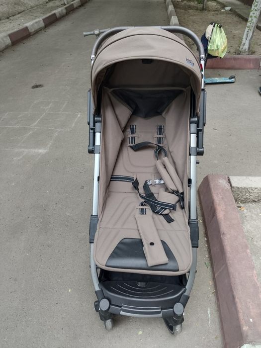 Коляска прогулочная Kidilo